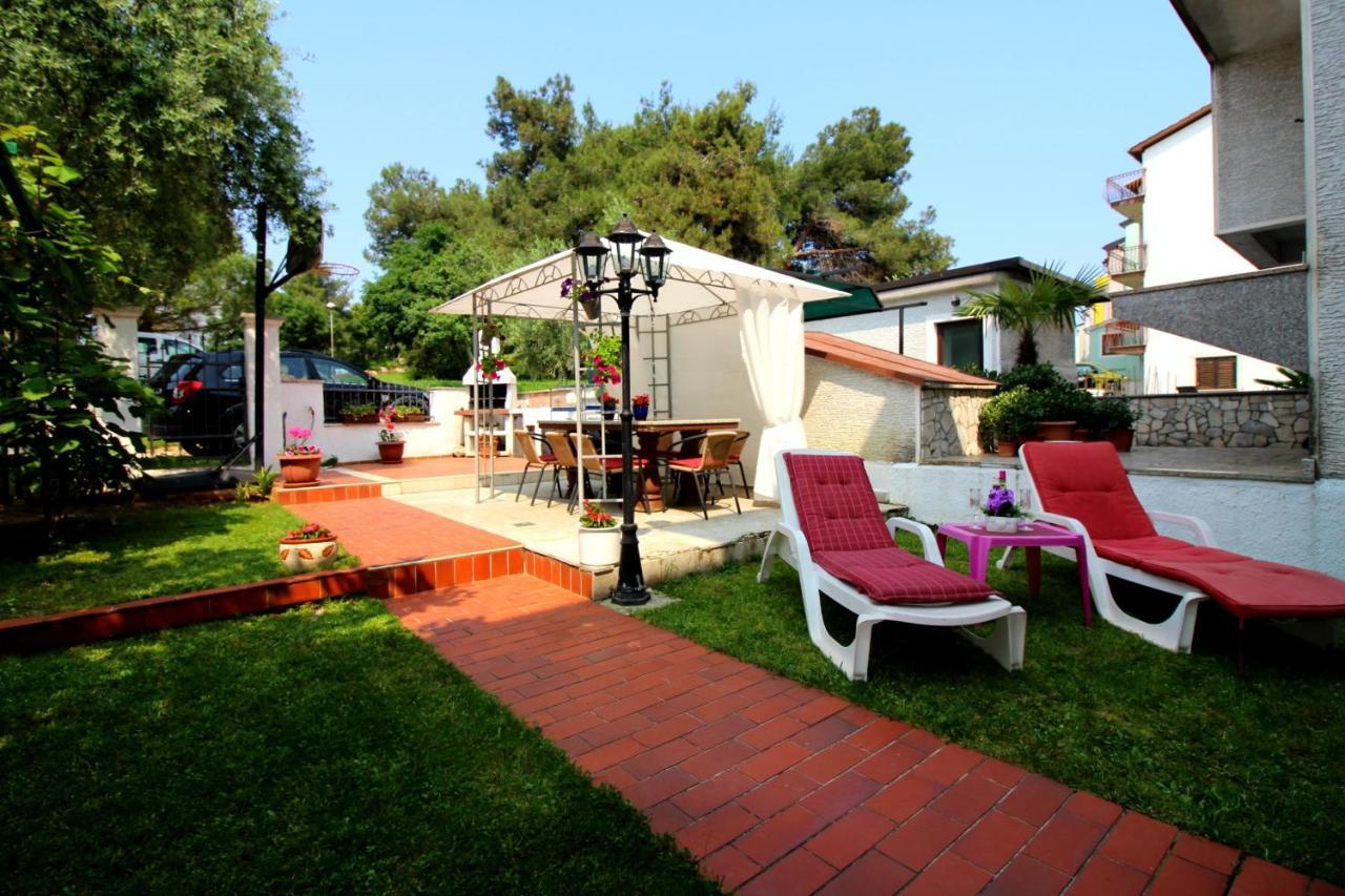 Apartments Vista Пореч Екстериор снимка