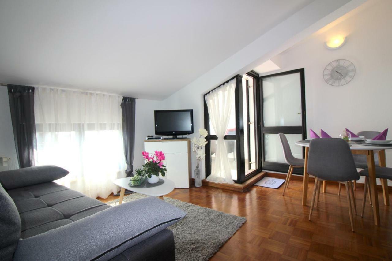 Apartments Vista Пореч Екстериор снимка