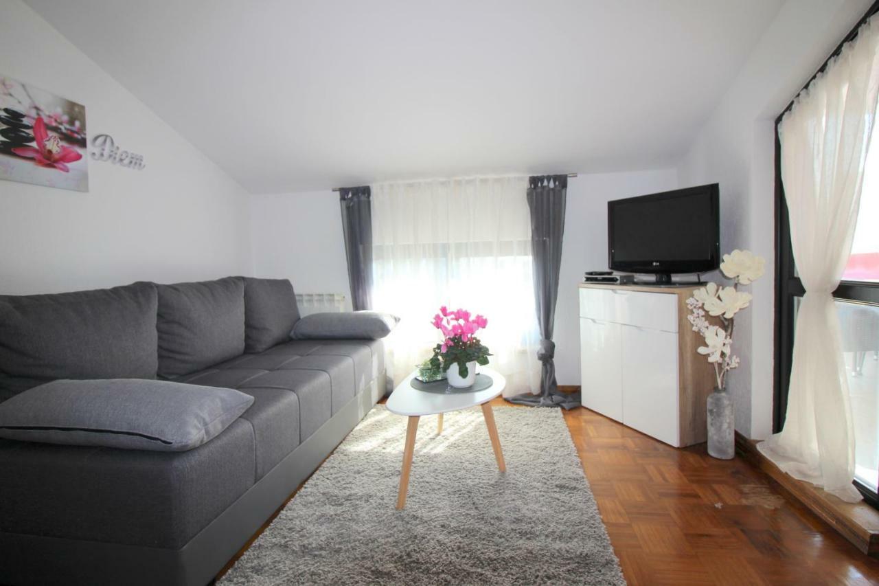 Apartments Vista Пореч Екстериор снимка